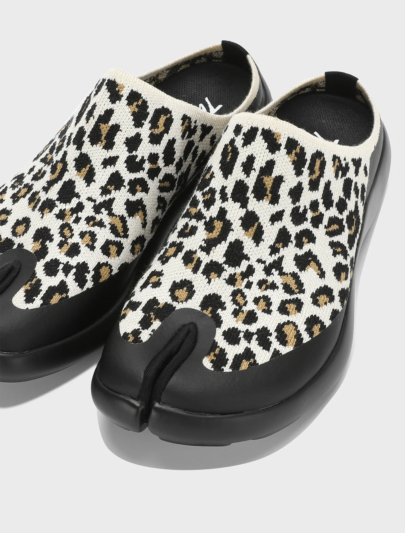 Tabi Mules Men - White Leopard - Image 4