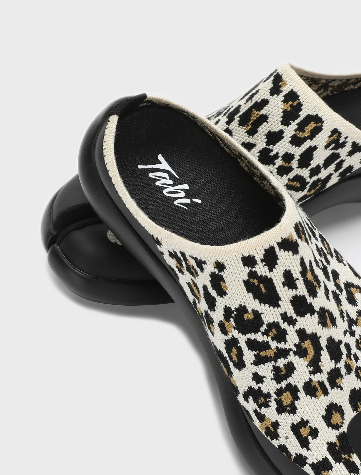 Tabi Mules Men - White Leopard - Image 5