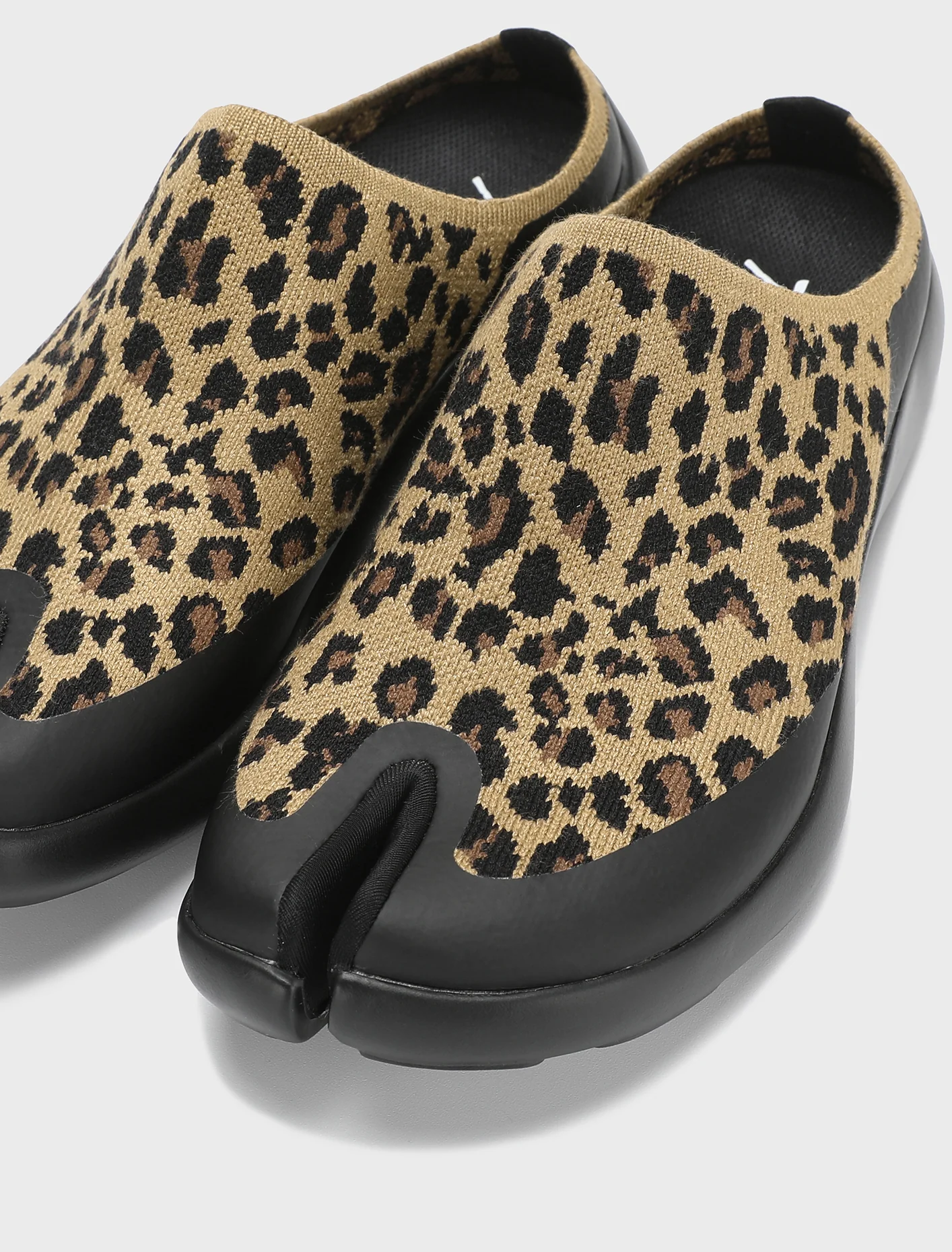 Tabi Mules Women - Brown Leopard - Image 4